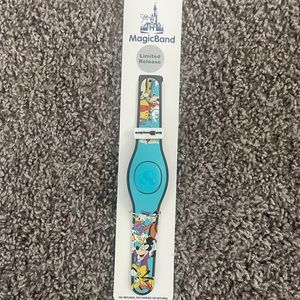 Disney world 50th anniversary magicband